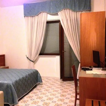 Otel La Primavera Massa Lubrense