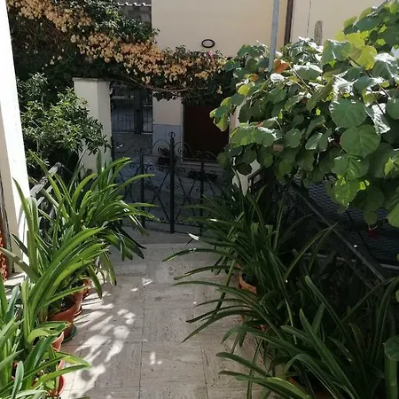 La Primavera Otel 3*