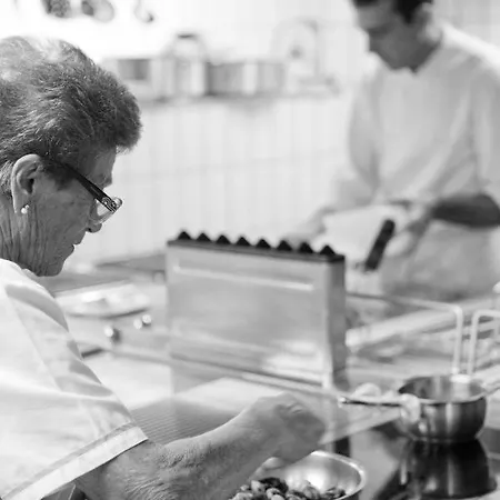 La Primavera Otel 3*