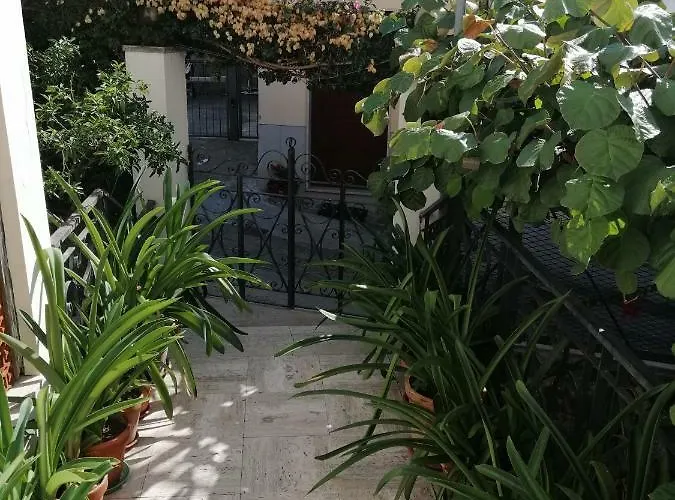 La Primavera Hotel 3*