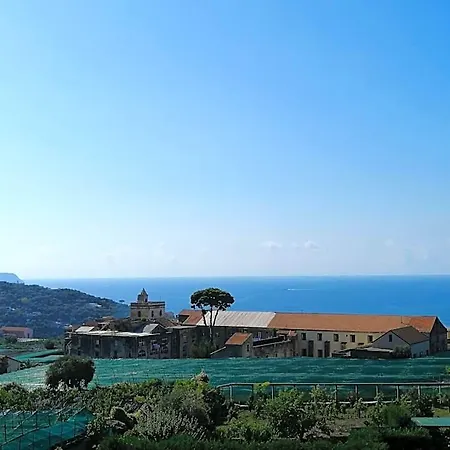 La Primavera Hotel 3*